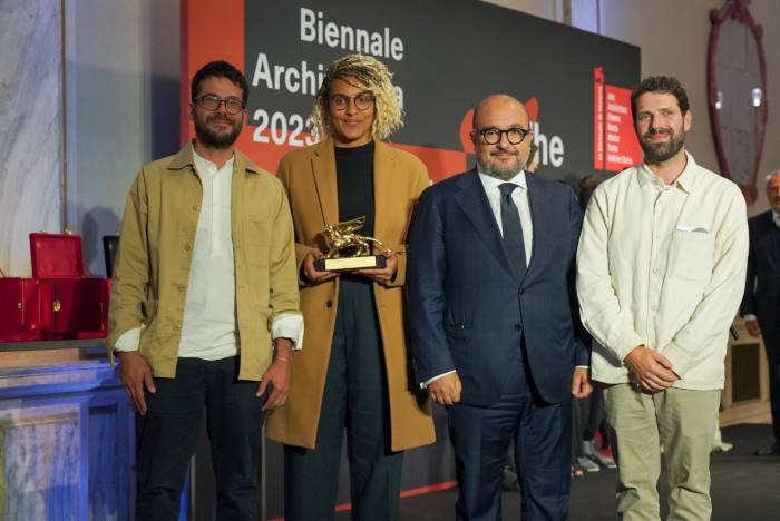 Vetro di qualità: Lecce vince il Premio Award