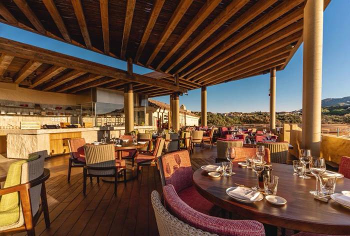 Foto della terrazza al piano primo del ristorante Zuma