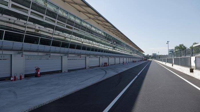 Riqualificazione della pit line dell'Autodromo di Monza.