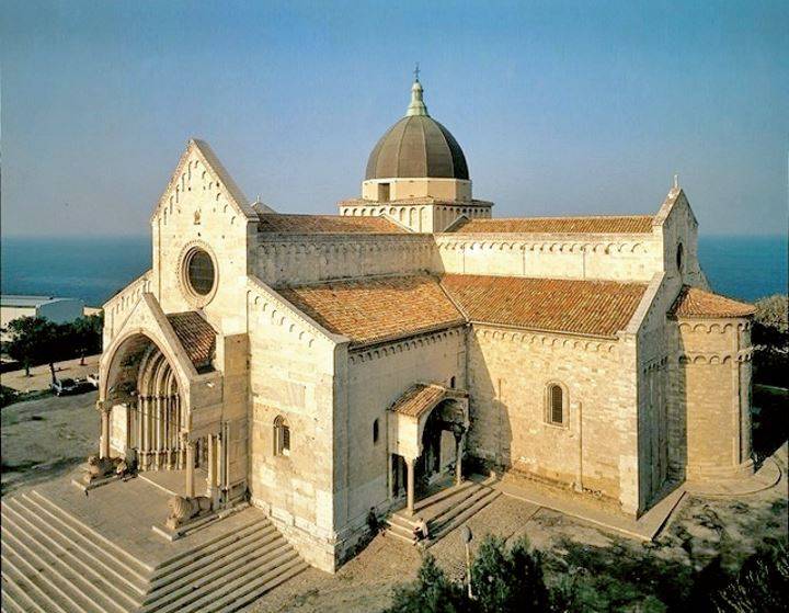 Foto 1: Basilica di San Ciriaco, Ancona