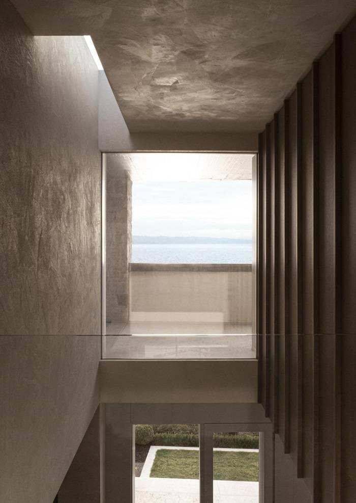 Villa Tarika, Punta San Vigilio nel comune di Garda (2012), di Bricolo Falsarella Associati (Filippo Bricolo e Francesca Falsarella).