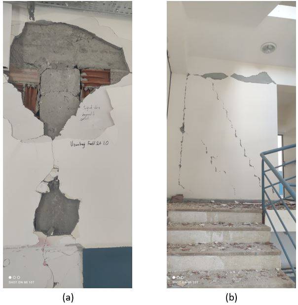 Figura 6 –   Edificio scolastico in provincia di Hatay dichiarato inagibile a causa di danni severi sui pilastri (a) e danni severi alle parti non strutturali.